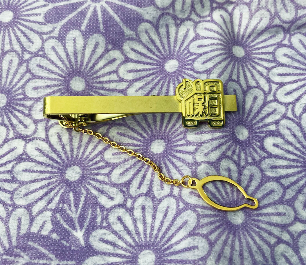 tie clip
